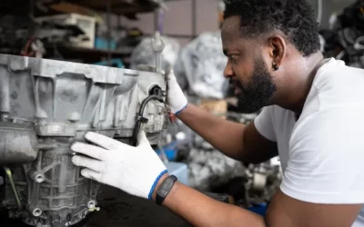 Te explicamos cómo saber cuándo una transmisión estándar está fallando